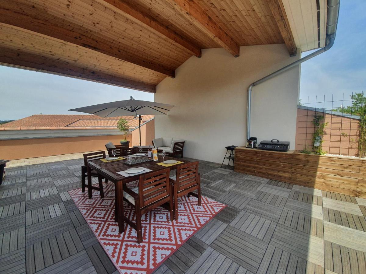 Terrasse 130M2 Panoramique Avec Climatisation Piscine - 3 Chambres Greoux-les-Bains Bagian luar foto