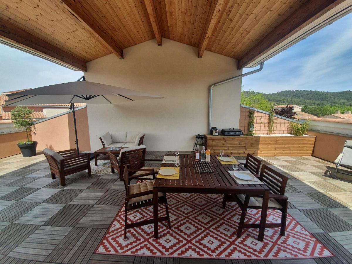 Terrasse 130M2 Panoramique Avec Climatisation Piscine - 3 Chambres Greoux-les-Bains Bagian luar foto